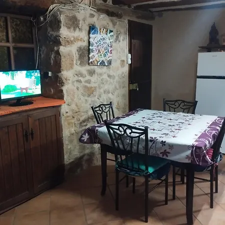 Mas De Manresa Apartment *
